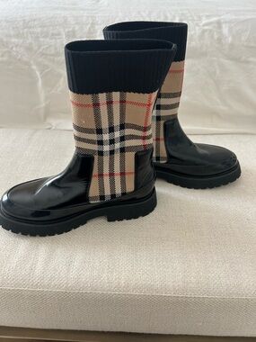 Burberry Check Rubber & Knit Boots | EU 35 / US 5 | Never worn